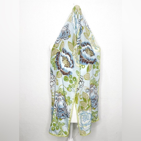 Talbots 100% Silk Green Floral Oblong Scarf - Picture 2 of 4